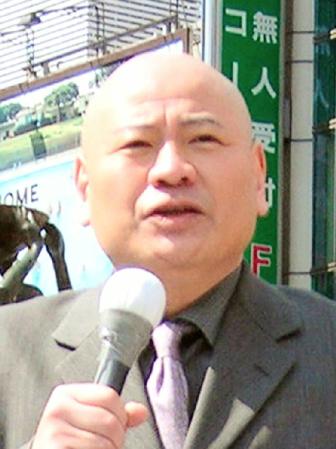 　痛々しい手術跡を披露した桜金造