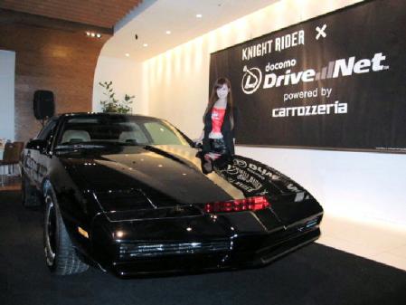 ナイトライダーに登場するナイト２０００のレプリカも展示＝東京・六本木ヒルズ