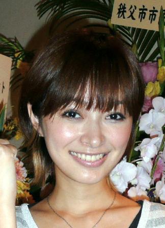 　ブログで第３子出産を報告した市井紗耶香