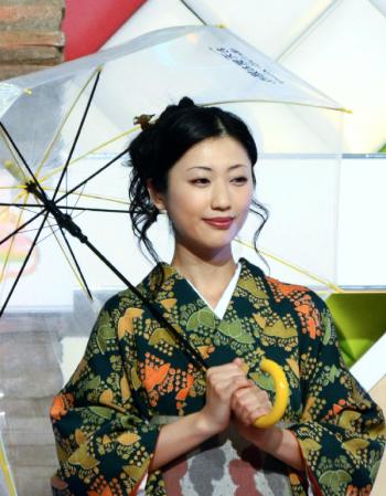 武井咲から弟子入り志願をされた壇蜜＝東京・六本木のテレビ朝日