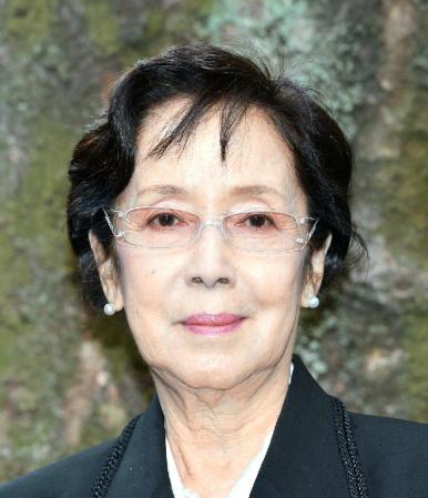 　三国連太郎さんの思い出をコメントした奈良岡朋子