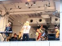 ＰＥ’Ｚ　大阪でストリートライブ