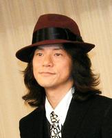 左足小指の骨折を機に夫人と不仲が生じたダイアモンド☆ユカイ