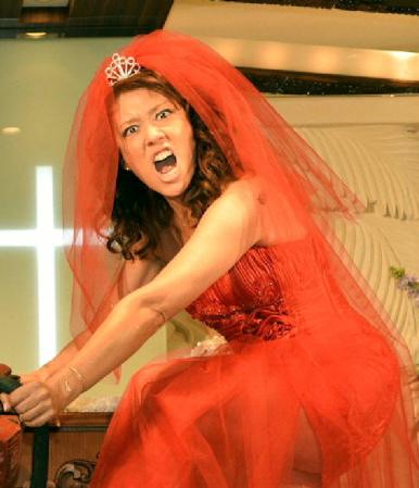 意中の男性がいることを明かしたＬｉＬｉＣｏ＝東京都新宿区のバトゥール東京チャペル