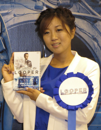 　芸能イベントに初出演した美奈子＝東京・虎ノ門