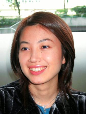 　舌腫瘍のため、長期休養することになった村治佳織