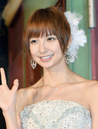 「ＰＯＮ！」でソロ初仕事を行った篠田麻里子