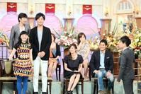 「行列のできる法律相談所」に出演した中村昌也（左から２人目）