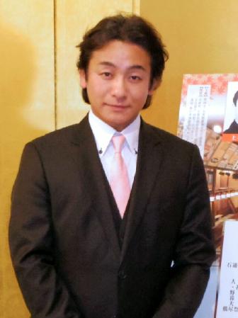 オネエ言葉の口上披露も辞さないことを明かした片岡愛之助＝大阪市内