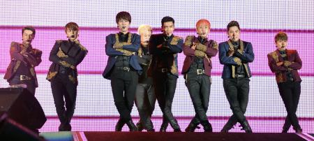 　過密日程の中、熱いパフォーマンスを見せたＳＵＰＥＲ　ＪＵＮＩＯＲ