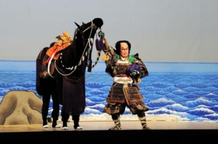 「一谷嫩軍記（いちのたにふたばぐんき）」で熊谷直美を演じる松本幸四郎