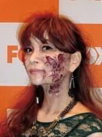 特殊メークでゾンビに変身した保田圭＝東京・六本木