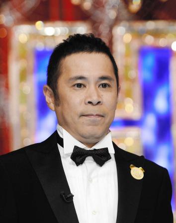 　左前側頭部を負傷した岡村隆史