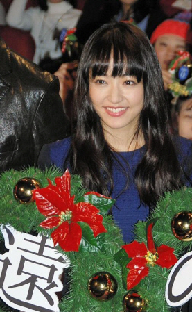 岡田准一からエールを送られた井上真央＝東京・ＴＯＨＯシネマズ日劇