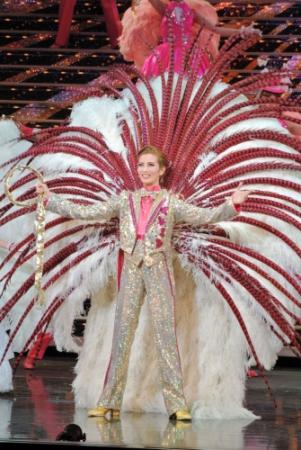 宝塚歌劇団創設１００周年の幕開けを飾った雪組トップ・壮一帆＝東京宝塚劇場