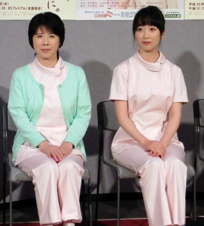 　劇中の看護師姿で登場した森昌子（左）と黒川智花