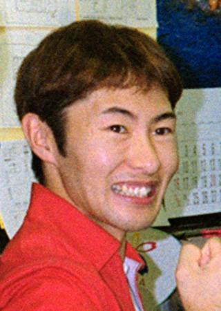 　結婚することが明らかになったなべやかん