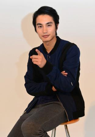 　「東京難民」で主演を務める中村蒼＝東京・六本木（撮影・村中拓久）