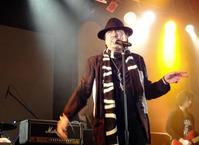 　１４曲を熱唱した永田英二＝東京・渋谷のｄｕｏ　ＭＵＳＩＣ　ＥＸＣＨＡＮＧＥ