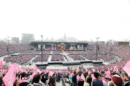 　コンサートが行われた国立競技場（Ｃ）ＡＫＳ