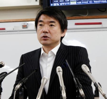 定例会見で、かつてレギュラー出演した「笑っていいとも！」終了に関して語った橋下徹・大阪市長＝大阪市役所