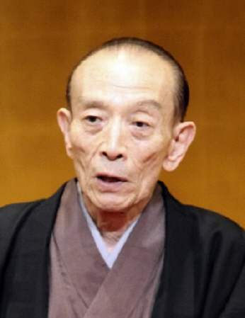 　肺疾患とろっ骨骨折で入院している桂歌丸