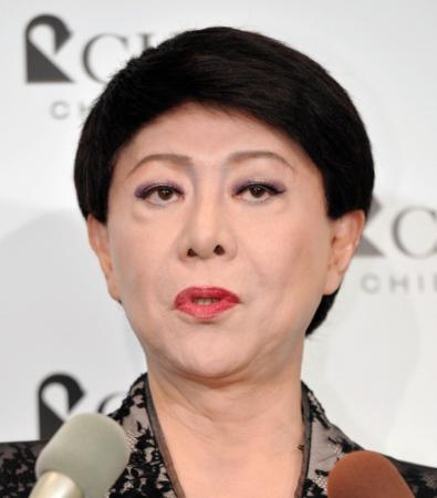 係争中の事務所元社長に呼びかけた美川憲一