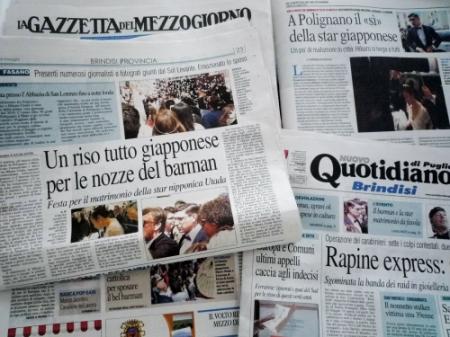 宇多田ヒカルの挙式の模様を報じる、２４日付のイタリア地元紙　