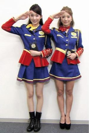 関西テレビの新番組「ＲＡＮＫＯ＆ＭＡＹＵのお騒がせＰＯＬＩＣＥ」に出演する神戸蘭子（右）と杉枝真結