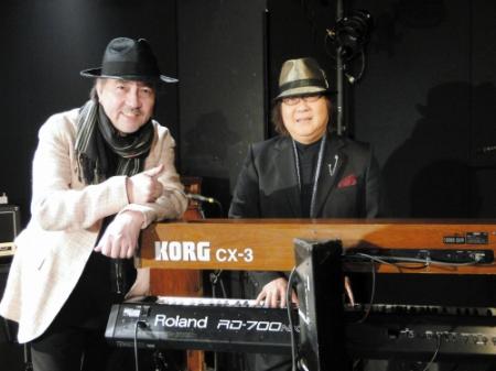 半年ぶりにリベンジコラボを果たした永田英二（左）とミッキー吉野＝東京・渋谷のＧＵＩＬＴＹ