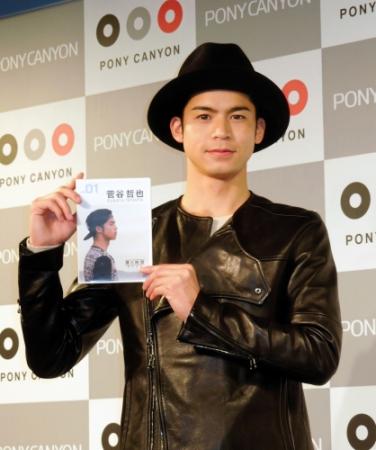 ＤＶＤをＰＲした“てっちゃん”こと菅谷哲也＝東京・虎ノ門のポニーキャニオン