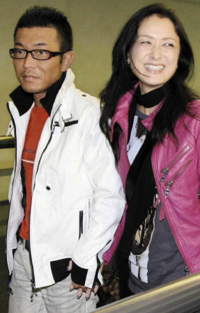 国生さゆり元夫に逮捕状 詐欺の疑い 芸能 デイリースポーツ Online