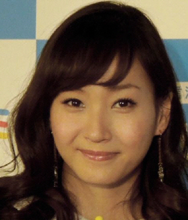 タレントの藤本美貴