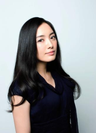 芸能マネジャー役を演じる仲間由紀恵
