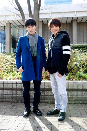 　思い出の代々木公園で集結したＷａＴのウエンツ瑛士（左）と小池徹平＝東京・渋谷