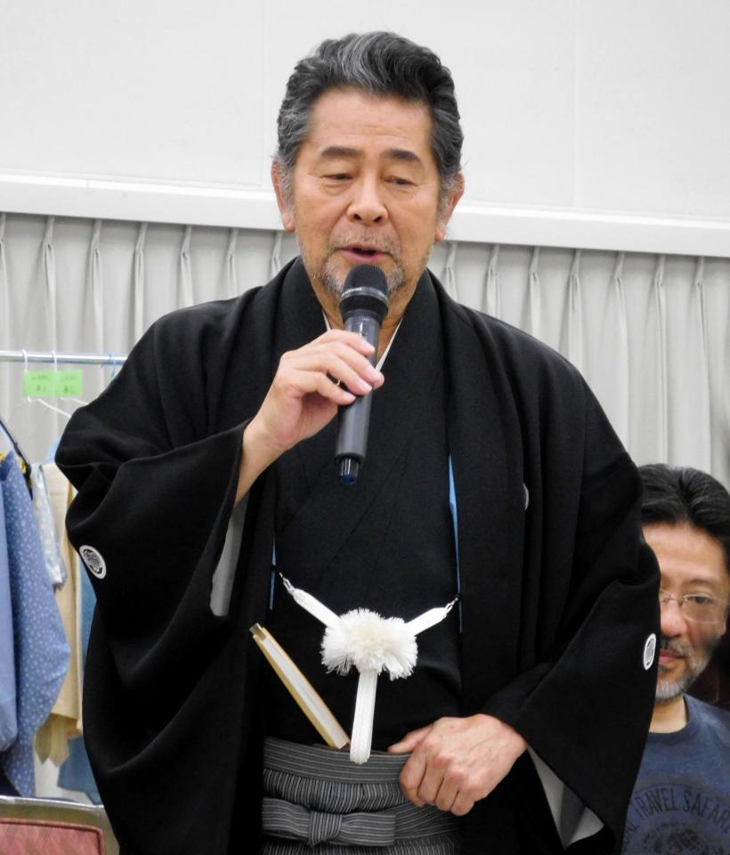 沢口靖子の裏エピソードを語った古谷一行＝東京・明治座森下スタジオ