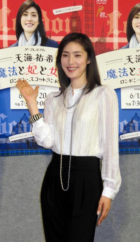 旅の思い出を語る天海祐希＝東京・渋谷のＮＨＫ