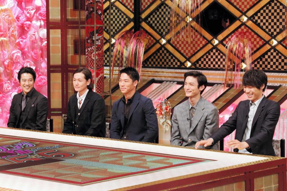 　親友フィーリングカップルに挑戦した（左から）堤真一、井浦新、ＡＫＩＲＡ、高良健吾、福士蒼汰