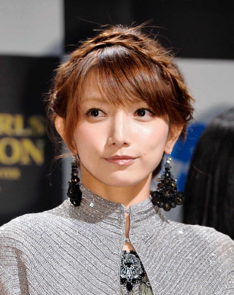 　第１子妊娠を発表した後藤真希