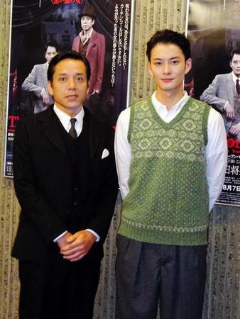 　意気込みを語った勝村政信（左）と岡田将生＝東京・パルコ劇場