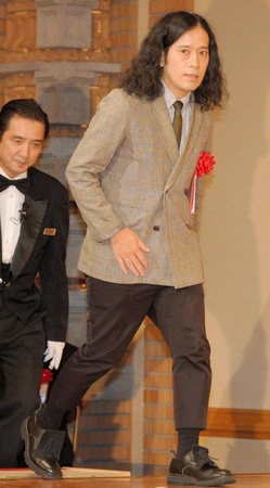 又吉「芸人、文章どっちも僕には必要」/芸能/デイリースポーツ ...