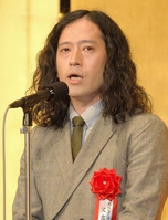 第１５３回芥川・直木賞の贈呈式に出席した又吉直樹＝東京都内のホテル（撮影・堀内翔）