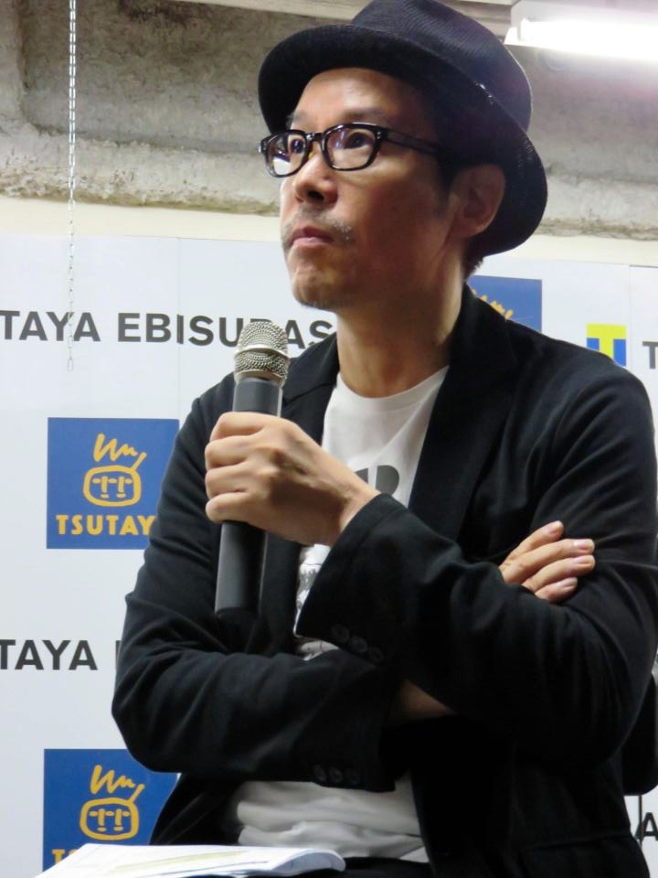 監督作「ピース　オブ　ケイク」のトークショーを行った田口トモロヲ＝大阪・ＴＳＵＴＡＹＡ　ＥＢＩＳＵＢＡＳＨＩ