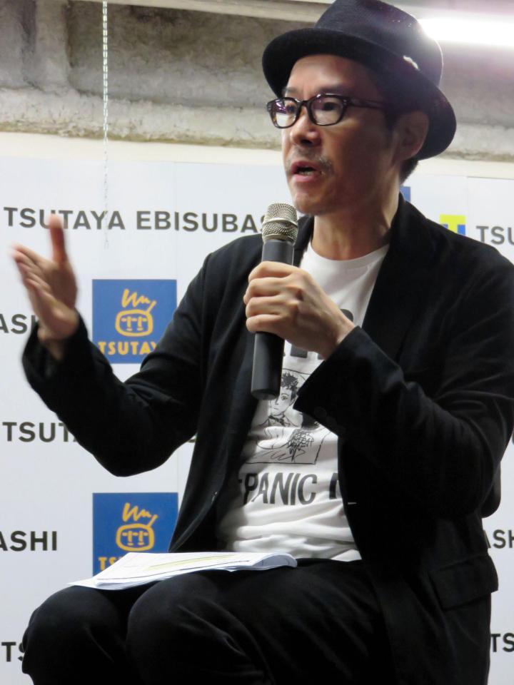 監督作「ピース　オブ　ケイク」のトークショーを行った田口トモロヲ＝大阪・ＴＳＵＴＡＹＡ　ＥＢＩＳＵＢＡＳＨＩ