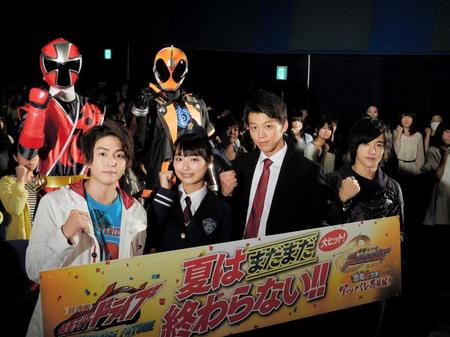 　イベントに登場した（左から）稲葉友、内田理央、竹内涼真、上遠野太洸