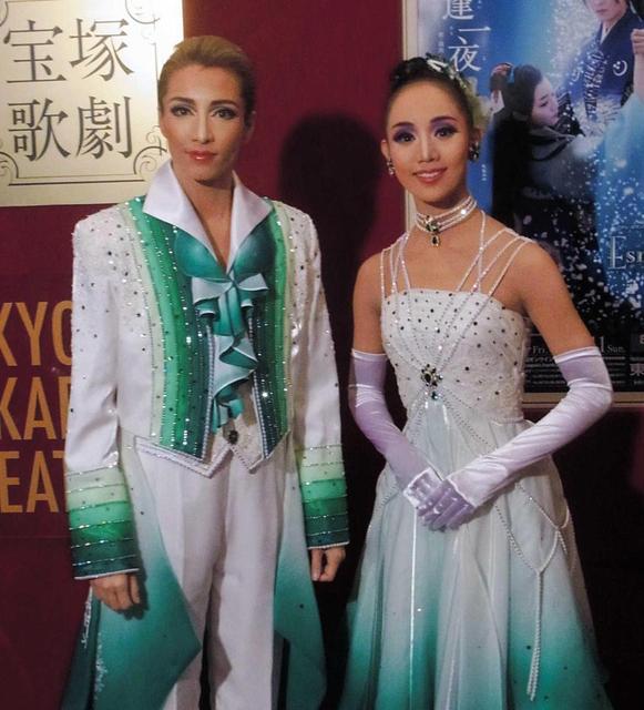 宝塚雪組早霧せいな 「星逢一夜」開幕/芸能/デイリースポーツ online