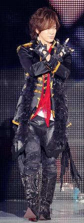 　歌手のＤＡＩＧＯ