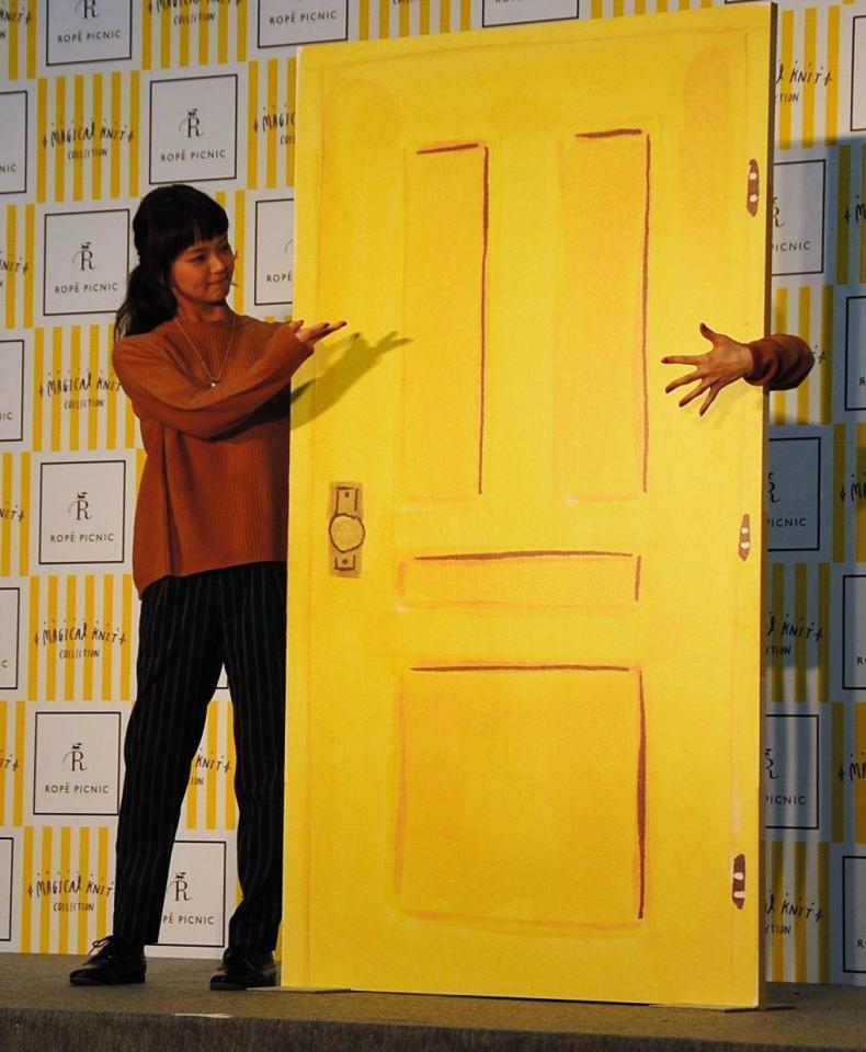 パントマイムを披露した多部未華子＝東京タワーメディアセンター