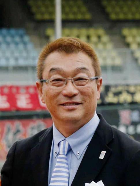 2024 中野浩一様専用 超希少競輪王の中野浩一選手より牛革型押革細工革