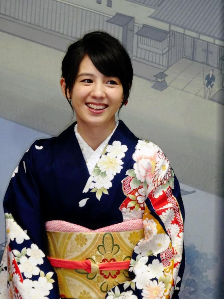 「果し合い」の会見に出席した桜庭ななみ＝東京・赤坂